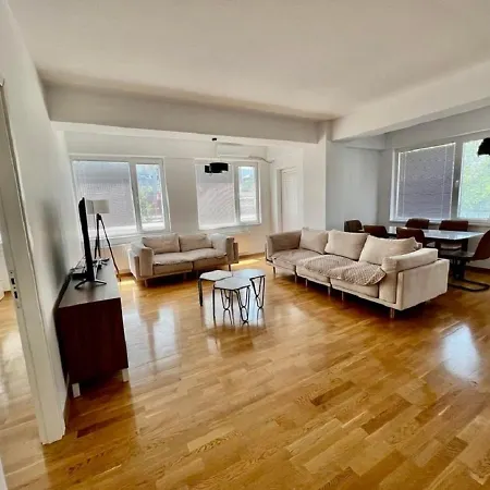 High-end Spacious Next To City Mall Appartement Skopje