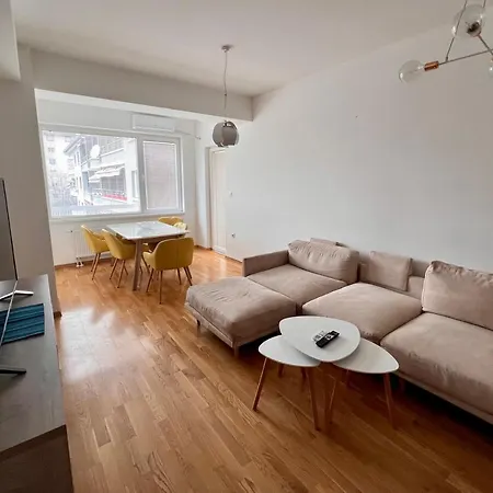High-end Spacious Next To City Mall Appartement Skopje