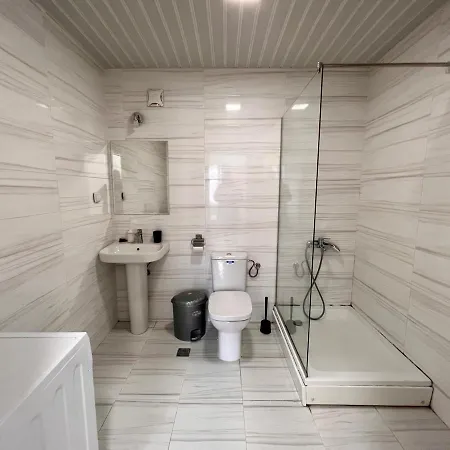 Daire High-end Spacious Next To City Mall *