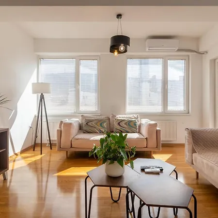 Appartement High-end Spacious Next To City Mall