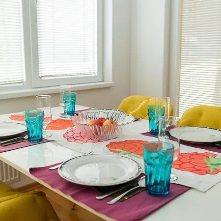 Daire High-end Spacious Next To City Mall