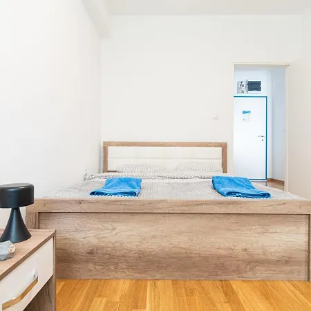 Appartement High-end Spacious Next To City Mall Skopje